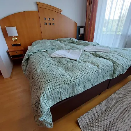 Longstayhostel * Bad Schallerbach