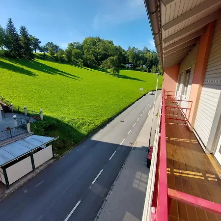 Longstayhostel *