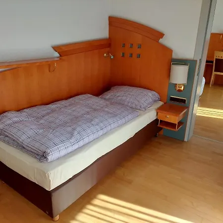 Hostel Longstayhostel