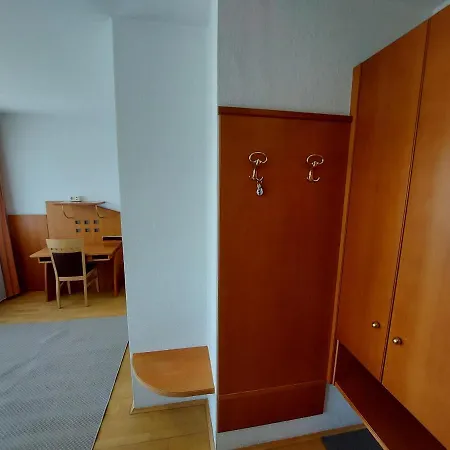 Longstayhostel Hostel Bad Schallerbach